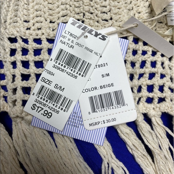 Tillys crop top - Picture 3 of 3